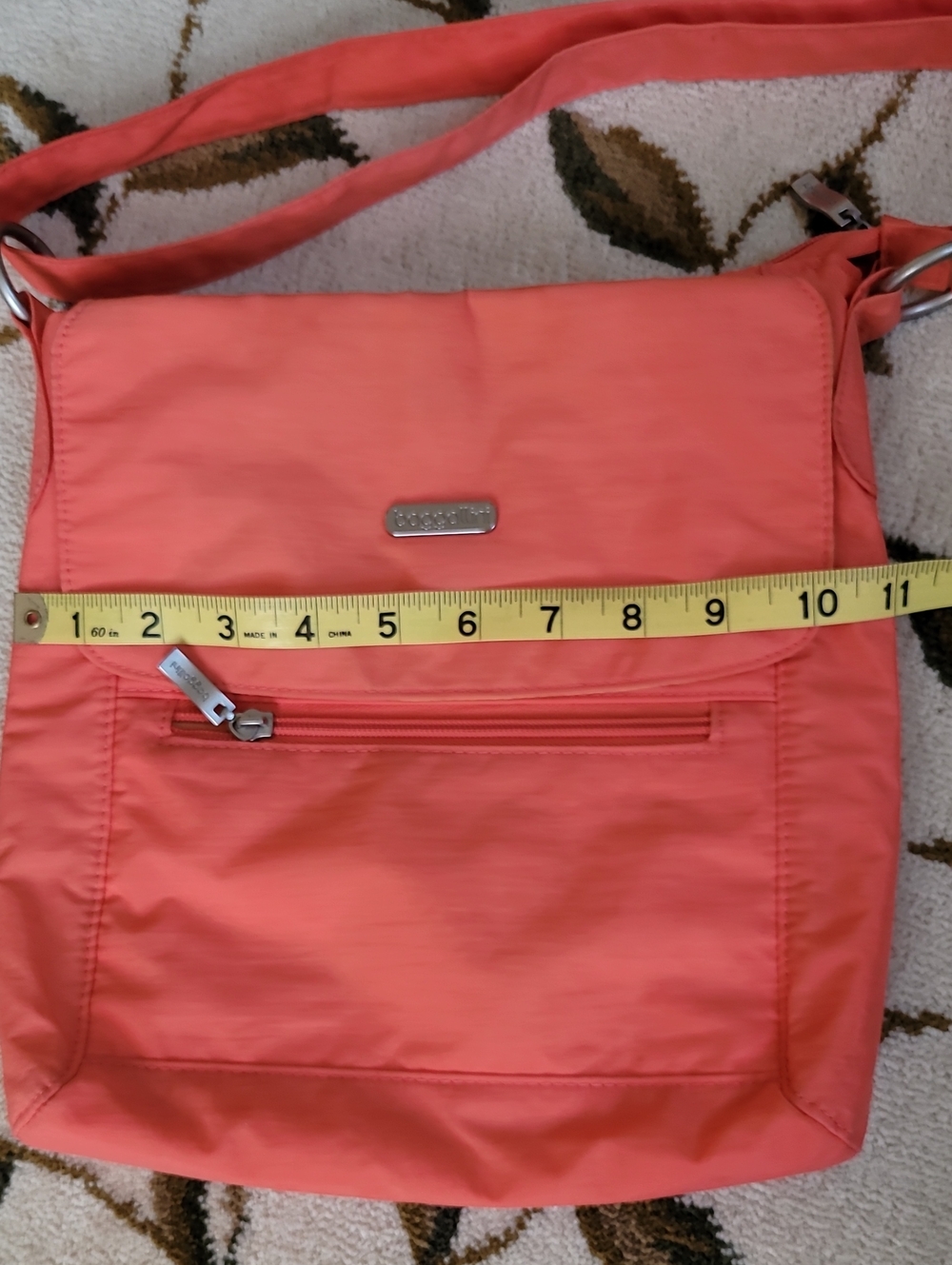 Baggallini Crossbody Bag in Melon/Sunset medium-sized, water-resistant - Picture 12 of 16